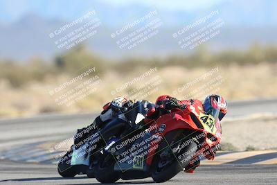 media/Dec-07-2025-CVMA (Sun) [[3e7d2de5dc]]/Race 10-Formula 40 Open/